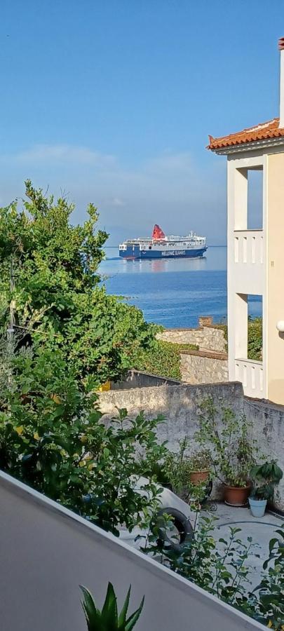 Seaview Luxury Apartment Mytilíni Eksteriør bilde